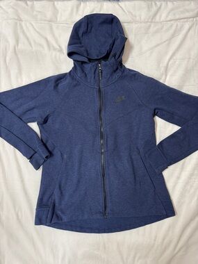 Nike Women’s Large Navy Blue Full-Zip Hooded Jacket